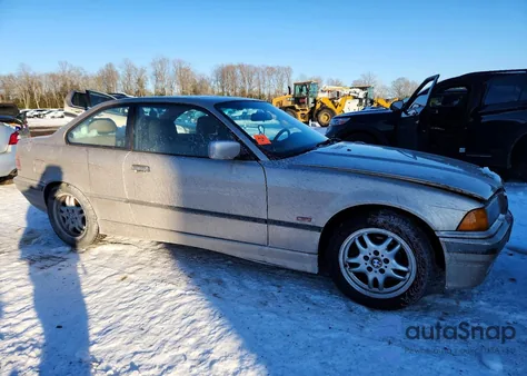 1998 BMW 323 Is z USA, uszkodzony, nr VIN WBABF7335WEH42654